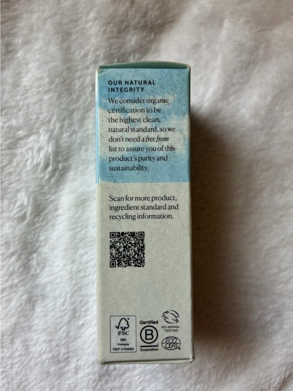 Organic Castor Oil Eyelash Serum - Picture 3 of 5